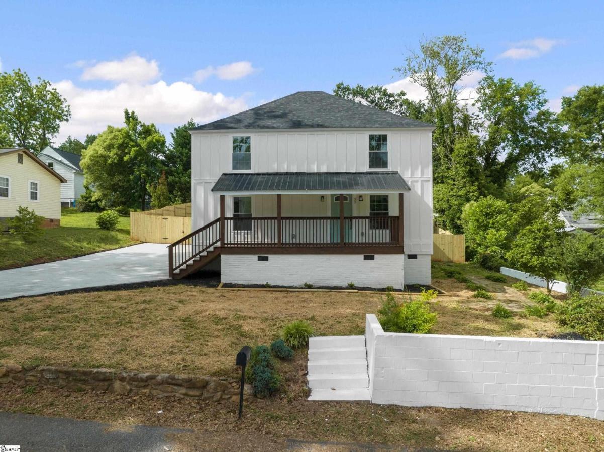5Br 4B Huge Space With 2 Level Game Barn Гринвилл Экстерьер фото